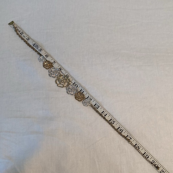 Camellia silver and gold necklace - Picture 9 of 15